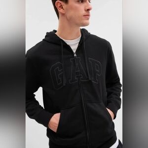 NWT! GAP, Heritage Logo, True Black